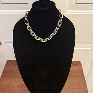 Ann Taylor Loft Gold Tone Link Chain Necklace 18 in” 1 in” extender